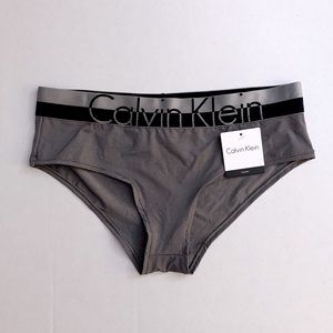 NEVER WORN Calvin Klein Panty!!